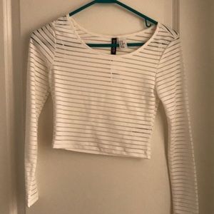 long sleeve crop top